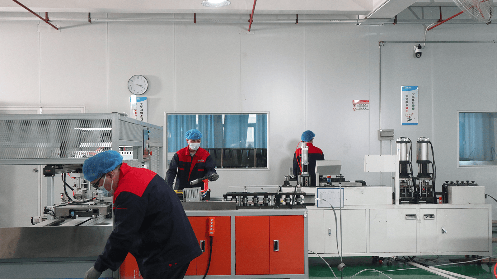 初效过滤器生产车间